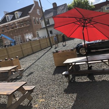Black Walnut Brewery - More benches - Breweries Near Me - Leesburg, Virginia Black Walnut Brewery - More benches - Breweries Near Me - Leesburg, Virginia