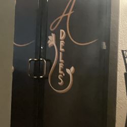 Adele's Restaurant & Lounge