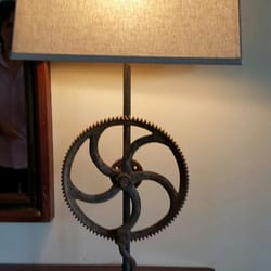 D&W Lighting - Custom gear lamps.