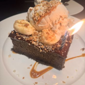 Kaluz  Restaurants - Banana Cake - New American Near Me - Plantation, Florida