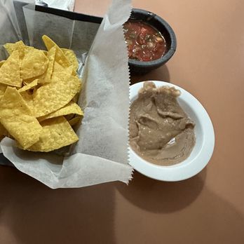 Dos Caminos Mexican Restaurant - Chips and salsa - Mexican Near Me - Nampa, Idaho Dos Caminos Mexican Restaurant - Chips and salsa - Mexican Near Me - Nampa, Idaho