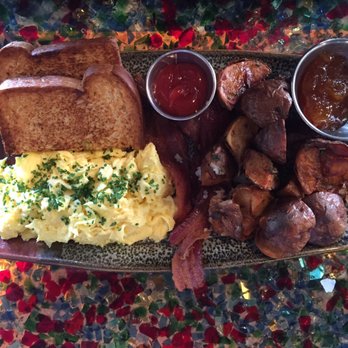 The Corner Drafthouse - Brunch - Gastropubs Near Me - San Diego, California The Corner Drafthouse - Brunch - Gastropubs Near Me - San Diego, California