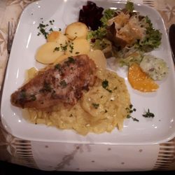 Xypsilon Restaurant - Fisch gibts auch...