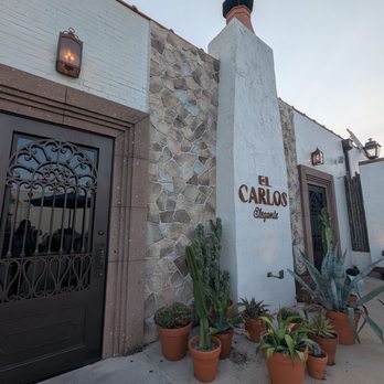 EL CARLOS ELEGANTE - Updated December 2025 - 601 Photos & 210 Reviews