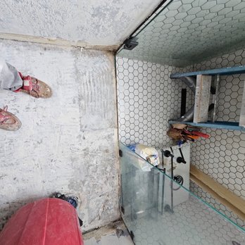 Tunas - Bathroom remodel and smart toilet installation - Plumbing Near Me Tunas - Bathroom remodel and smart toilet installation - Plumbing Near Me