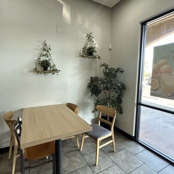 DaYung's Tea - Seating - Bubble Tea Near Me - Tempe, Arizona