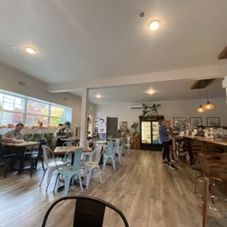 Real Roots Cafe - The interior