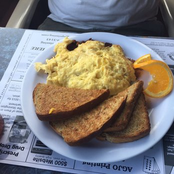 Kitchen Little - Eggs, beef, and toast - Breakfast & Brunch Near Me - Mystic, Connecticut Kitchen Little - Eggs, beef, and toast - Breakfast & Brunch Near Me - Mystic, Connecticut