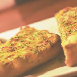 The Old Spaghetti Factory - My husband's appetizer of cheesey garlic bread