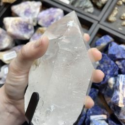 Quartz crystal