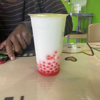 101 Grill - Lemon smoothie with strawberry boba, I think. - Bubble Tea Near Me - Santa Maria, California