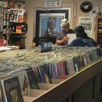 Daddy O's Record Rack - Vinyl Records Near Me - Osprey, Florida