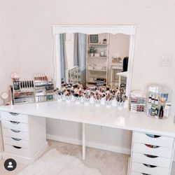 Beauty Lab by Ruby Yu