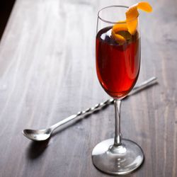 Sir Mix-a-Lot Bartending - Sparkling cocktails are a great way to add elegance to any event, even a backyard BBQ.