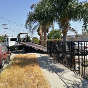 Arana Towing - Arrived in it's new home. - Towing Near Me - Reseda, California