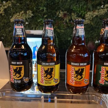 Peetza Pies & Pints - Sprecher crafted soda. - Pizza Near Me - Walnut Creek, California