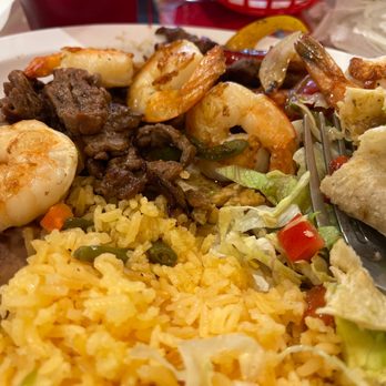 Palacios Mexican Restaurant - Fajitas delicious - Mexican Near Me - Saint Louis, Missouri Palacios Mexican Restaurant - Fajitas delicious - Mexican Near Me - Saint Louis, Missouri