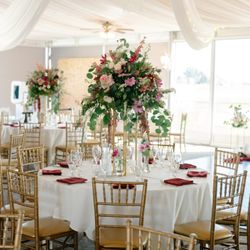 Montclair Florist - Centerpiece - Flower Arrangement pic 1