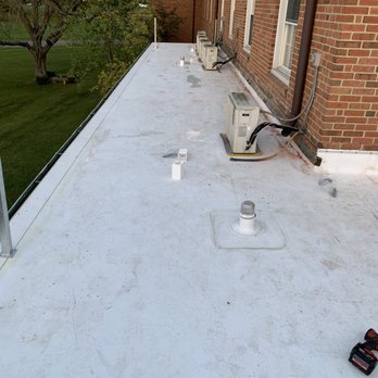 Flat Roof - Roofing Near Me - Portland, Oregon Flat Roof - Roofing Near Me - Portland, Oregon