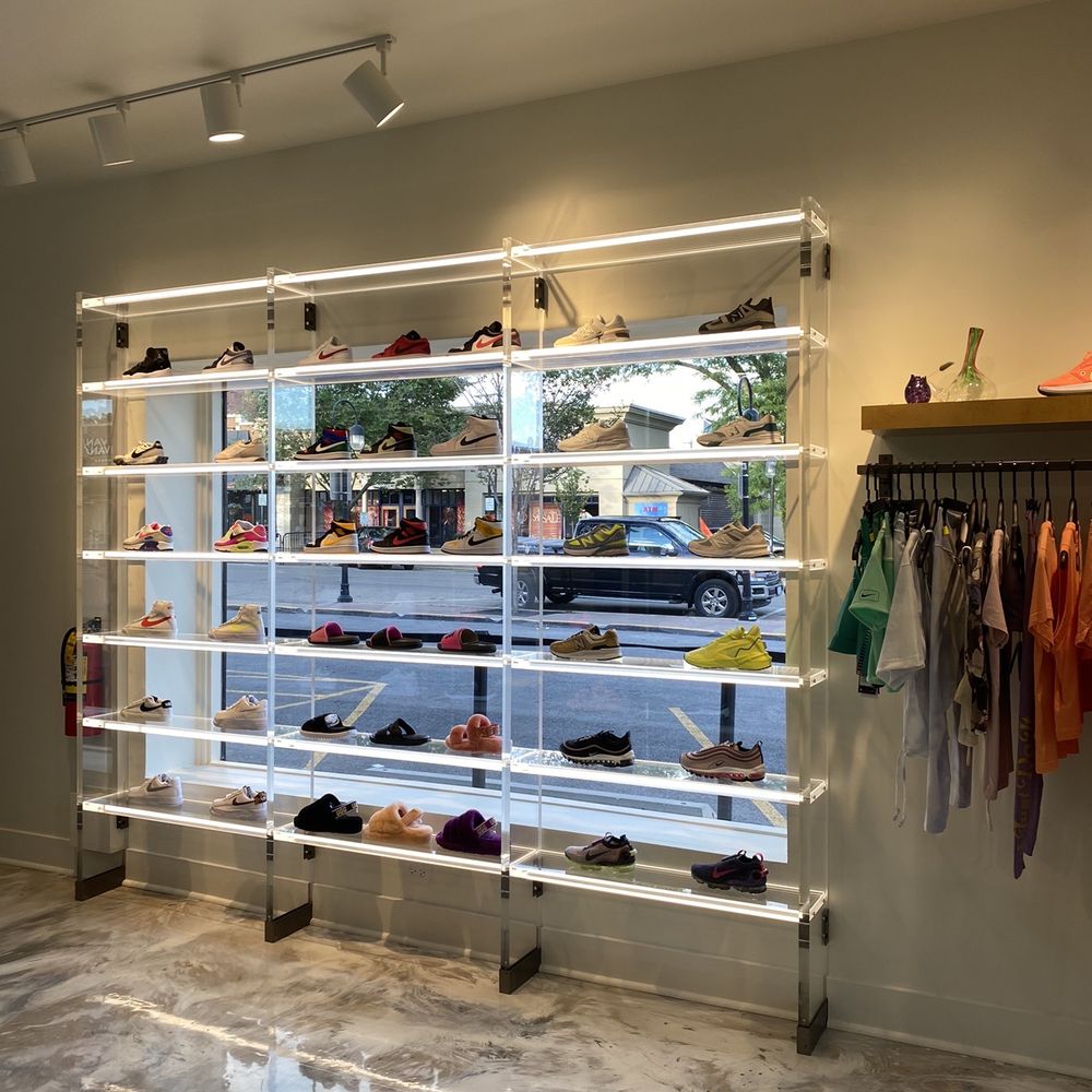 Top Fashion - Shoe Stores Near Me - Addison, Illinois Top Fashion - Shoe Stores Near Me - Addison, Illinois