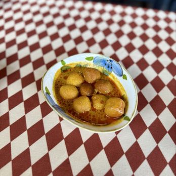 Yotea & Yoka Kitchen - Curry fish balls - Bubble Tea Near Me - Pittsburgh, Pennsylvania