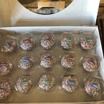 Jumbo Foods - Same Huge deluxe cupcakes ordered another day - Grocery Near Me - Enid, Oklahoma Jumbo Foods - Same Huge deluxe cupcakes ordered another day - Grocery Near Me - Enid, Oklahoma