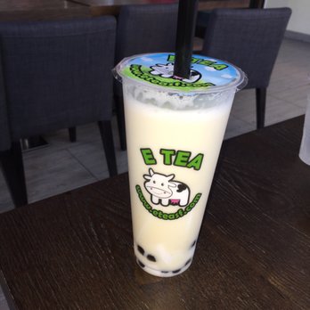 E Tea - Almond queen with no added sugar and more almond pudding than boba with almond milk instead of regular milk - Bubble Tea Near Me - Sacramento, California