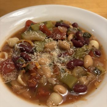 Olive Garden Italian Restaurant - Minestrone - Italian Near Me - Manhattan, Kansas Olive Garden Italian Restaurant - Minestrone - Italian Near Me - Manhattan, Kansas