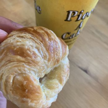 Piece A Cake - Mini croissants - Coffee & Tea Near Me - New York, New York Piece A Cake - Mini croissants - Coffee & Tea Near Me - New York, New York