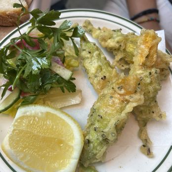 Montesacro Pinseria Brooklyn - Stuffed zucchini flowers - Italian Near Me - Brooklyn, New York Montesacro Pinseria Brooklyn - Stuffed zucchini flowers - Italian Near Me - Brooklyn, New York