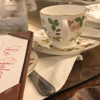 Le Salon - Tea Rooms Near Me - New Orleans, Louisiana Le Salon - Tea Rooms Near Me - New Orleans, Louisiana
