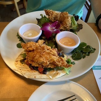 Testa's Bar & Grill - Lobster Tacos! - Seafood Near Me - Bar Harbor, Maine Testa's Bar & Grill - Lobster Tacos! - Seafood Near Me - Bar Harbor, Maine