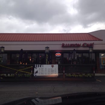 Illusion Bar Grill Cafe - Even though it's in a strip mall, there's a sizable patio and warm and spacious inside. - Pubs Near Me - Des Plaines, Illinois