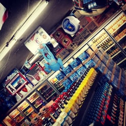 E&J Market Liquor & Restaurant