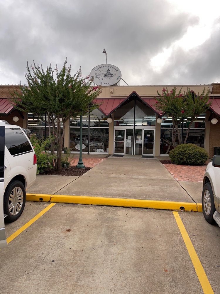 Fredericksburg Winery - the entrance to the winery - outside, shows storefront - Wineries Near Me - Fredericksburg, Texas