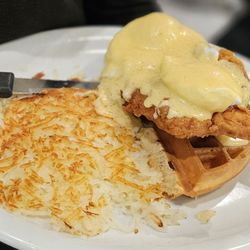 Country Harvest - Camarillo - Chicken and Waffles Benedict