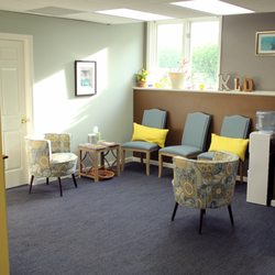 De Brine Family Chiropractic - Waiting room