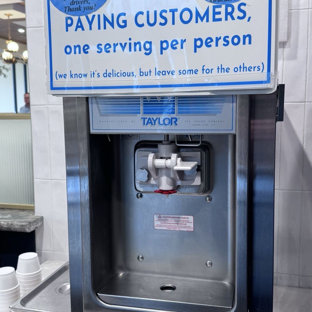 Ice cream machine Ice cream machine