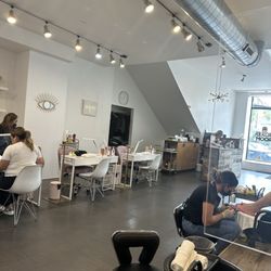 TM Lacquer Room