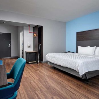 Tru by Hilton Indianapolis Downtown - Guest room - Hotels Near Me - Indianapolis, Indiana Tru by Hilton Indianapolis Downtown - Guest room - Hotels Near Me - Indianapolis, Indiana