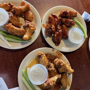 Dew Drop Inn - Hot, mango teriyaki, Cajun butter wings - Bars Near Me - Derby, Connecticut Dew Drop Inn - Hot, mango teriyaki, Cajun butter wings - Bars Near Me - Derby, Connecticut