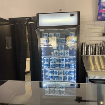 Small Batch Creamery - Pints to go! - Ice Cream & Frozen Yogurt Near Me - St. Petersburg, Florida Small Batch Creamery - Pints to go! - Ice Cream & Frozen Yogurt Near Me - St. Petersburg, Florida