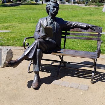 Monrovia Public Library - Samuel Clemens AKA Mark Twain  03-23-2025 - Libraries Near Me - Monrovia, California