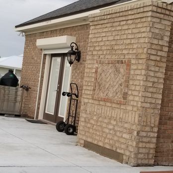 Arc Masonary - Custom installation of brick wall with pirture frame harring bone design - Masonry/Concrete Near Me - Lynn Haven, Florida Arc Masonary - Custom installation of brick wall with pirture frame harring bone design - Masonry/Concrete Near Me - Lynn Haven, Florida