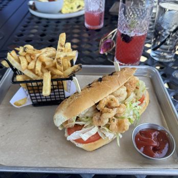 Junior Restaurant - Lobster Roll - Lounges Near Me - Roseville, California Junior Restaurant - Lobster Roll - Lounges Near Me - Roseville, California