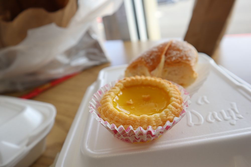 HONEY BAKERY Updated October 2024 579 Photos & 332 Reviews 403 Keystone Ave, Reno, Nevada