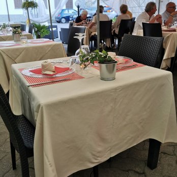 Rocky Trattoria Bar - Italian Near Me - Bregnano, Colorado