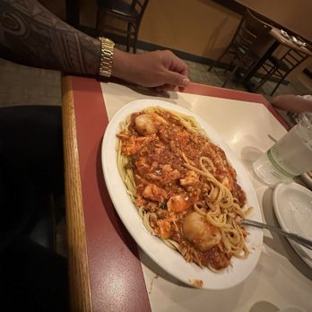 Ricado's Italian Restaurant - Italian Near Me - Aiea, Hawaii