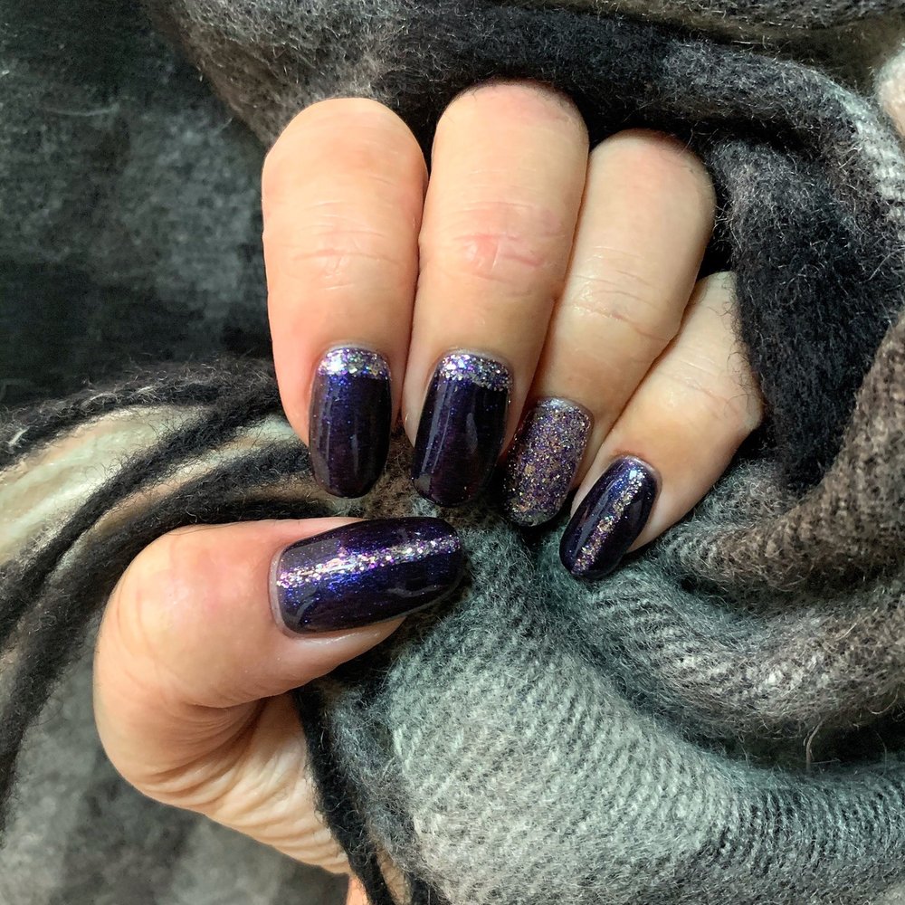 Relaxing Nails & Spa - Tiffany is 5stars! My Christmas/New Year nails, love them! - Nail Salons Near Me - San Mateo, California