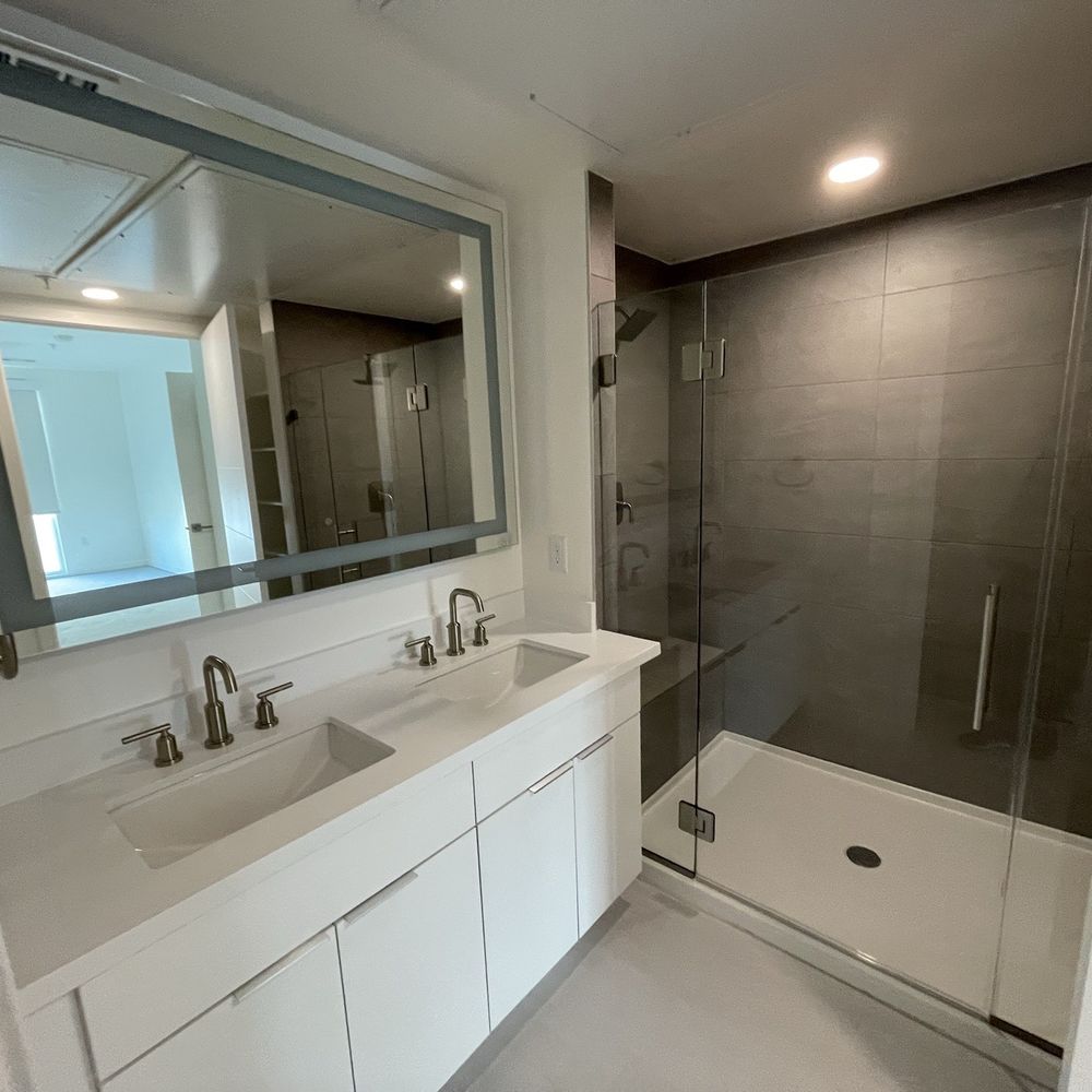 Evora - Bathroom - Apartments Near Me - Las Vegas, Nevada Evora - Bathroom - Apartments Near Me - Las Vegas, Nevada